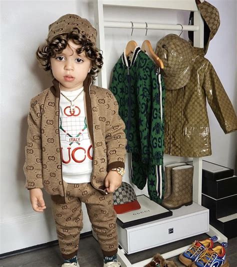 gucci baby boy clothes outlet